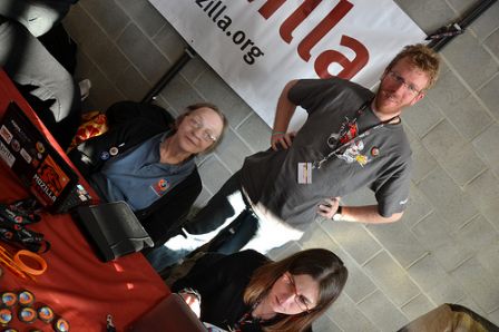 fosdem2012stand2